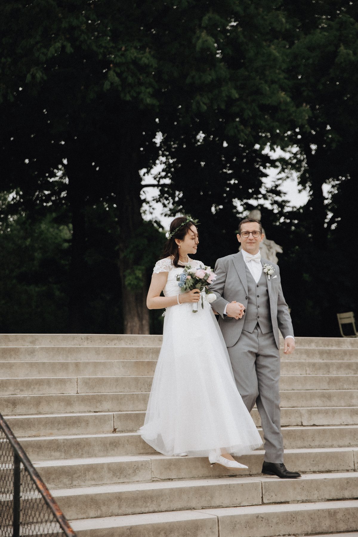 Mariage civil au Jardin du Luxembourg a Paris - photo 14