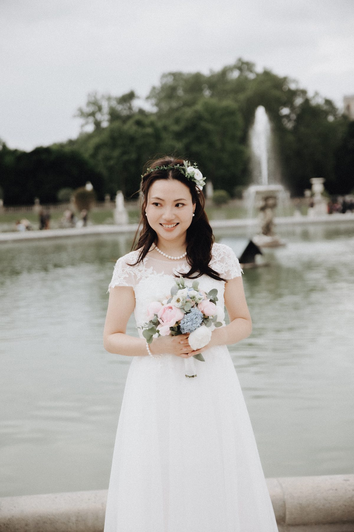 Mariage civil au Jardin du Luxembourg a Paris - photo 16