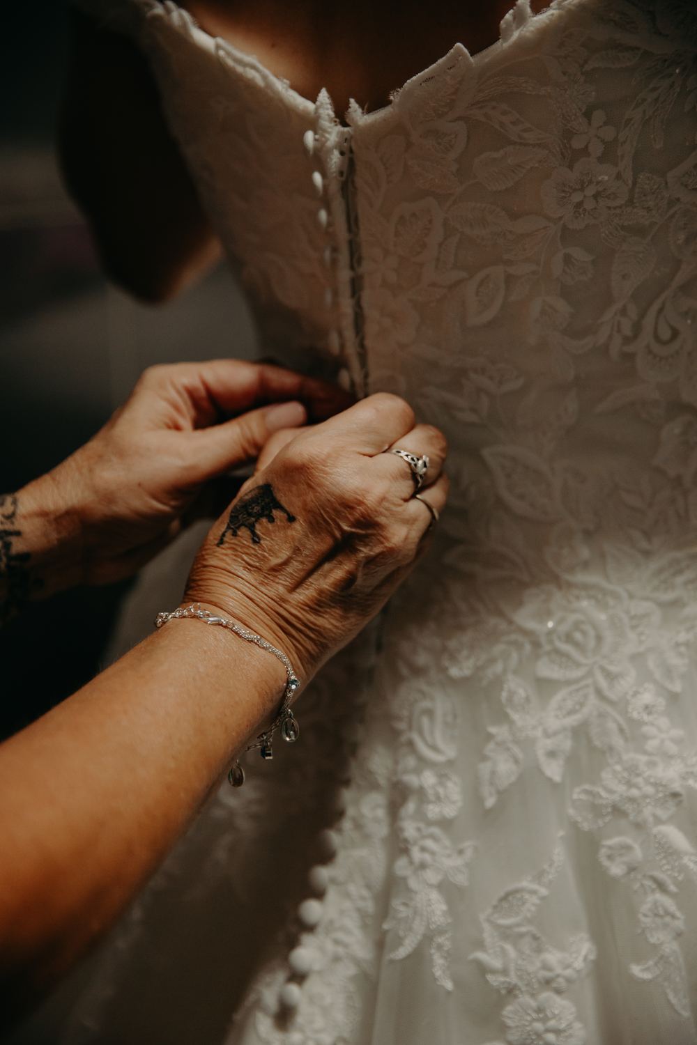 preparatifs de mariage civil en Ile-de-France par Fangfang Photography