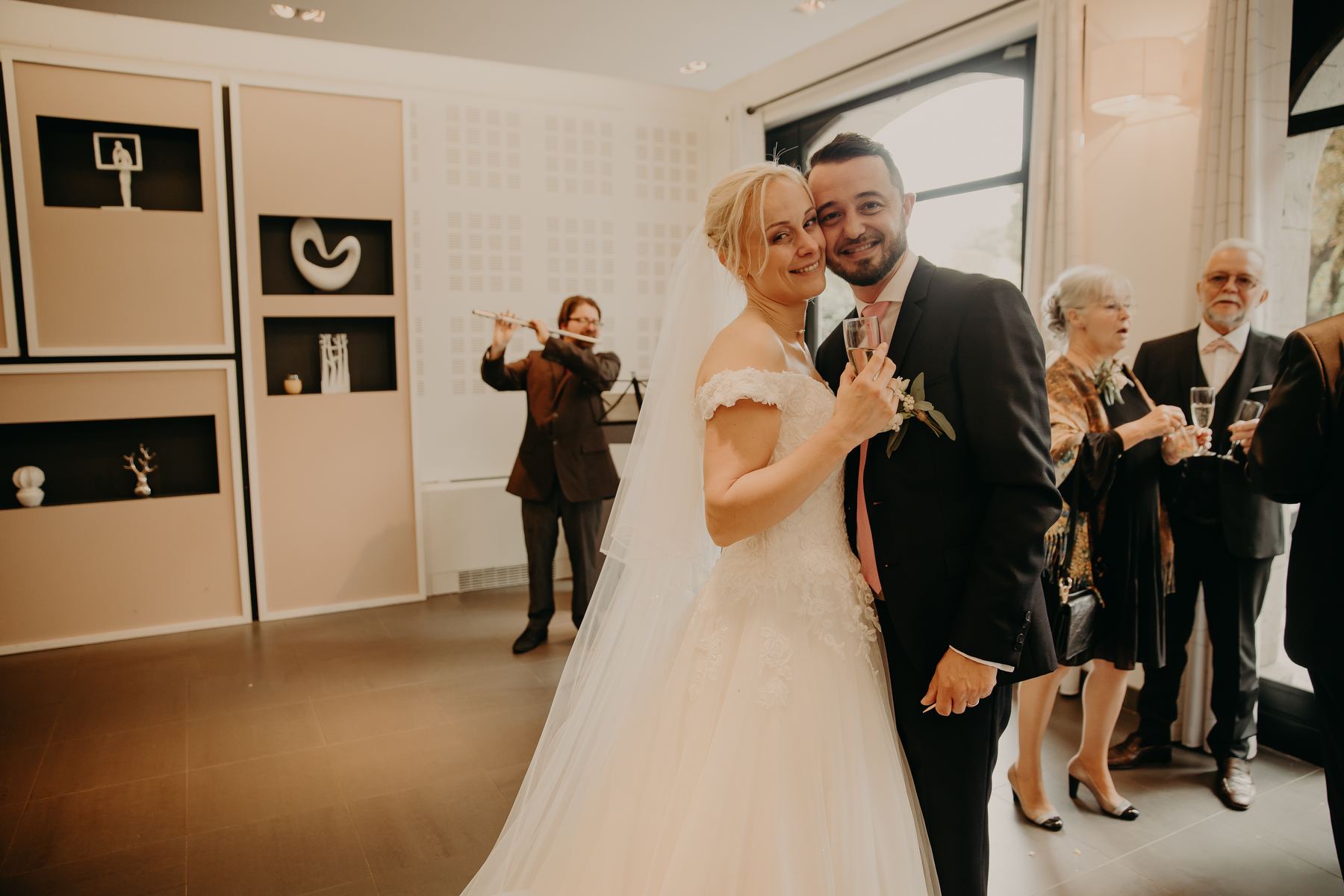 sortie de mairie et photos de famille mariage civil