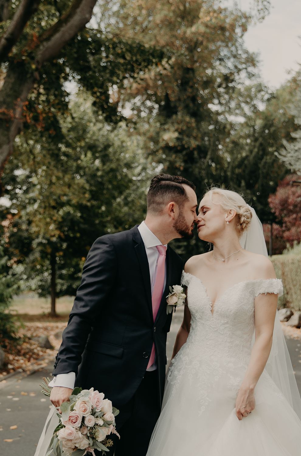 sortie de mairie et photos de famille mariage civil
