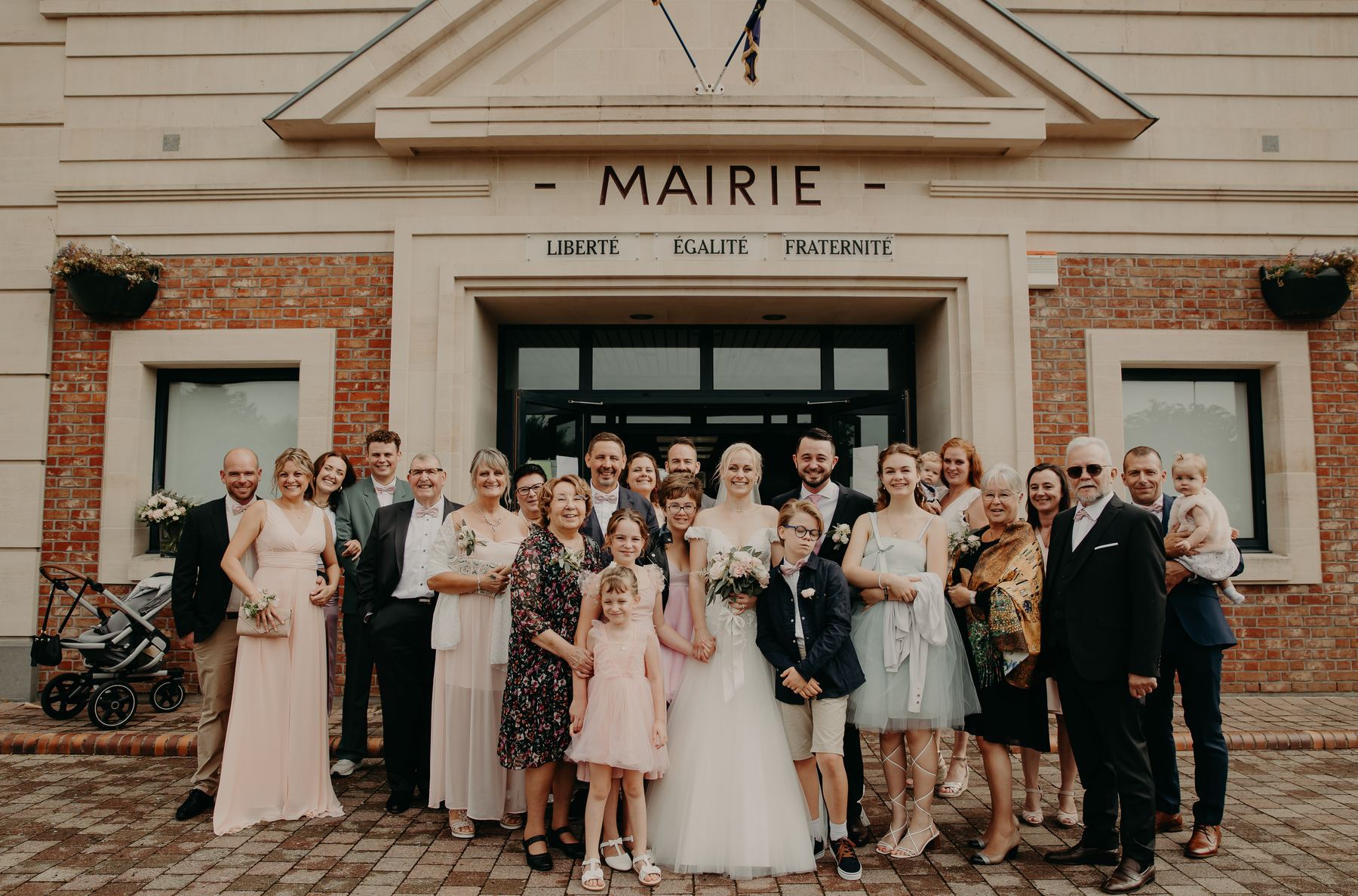 details de reception mariage civil elegant en Ile-de-France