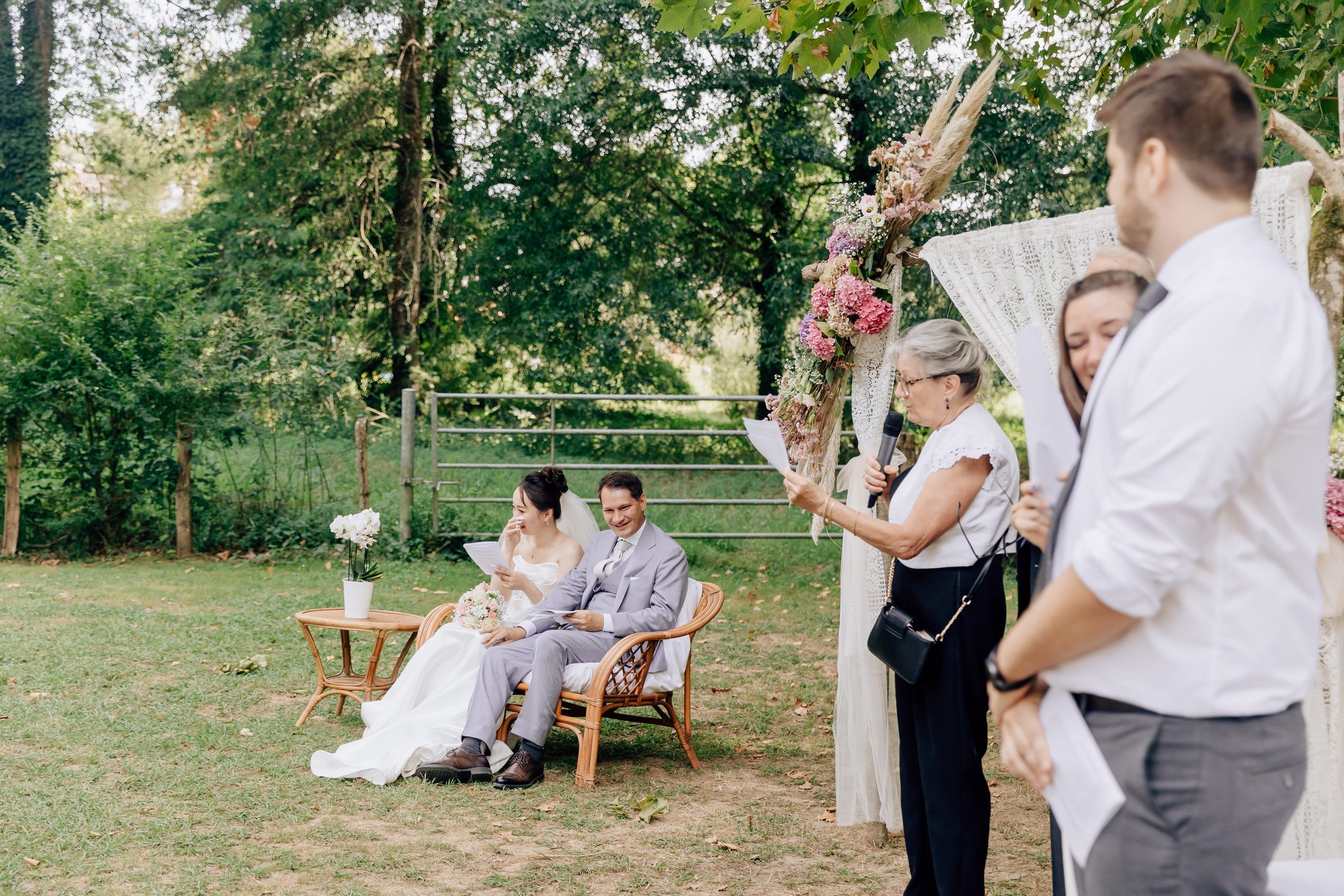 Mariage champêtre de Zhiyao et Benoit à La Bastide-Clairence au Pays Basque