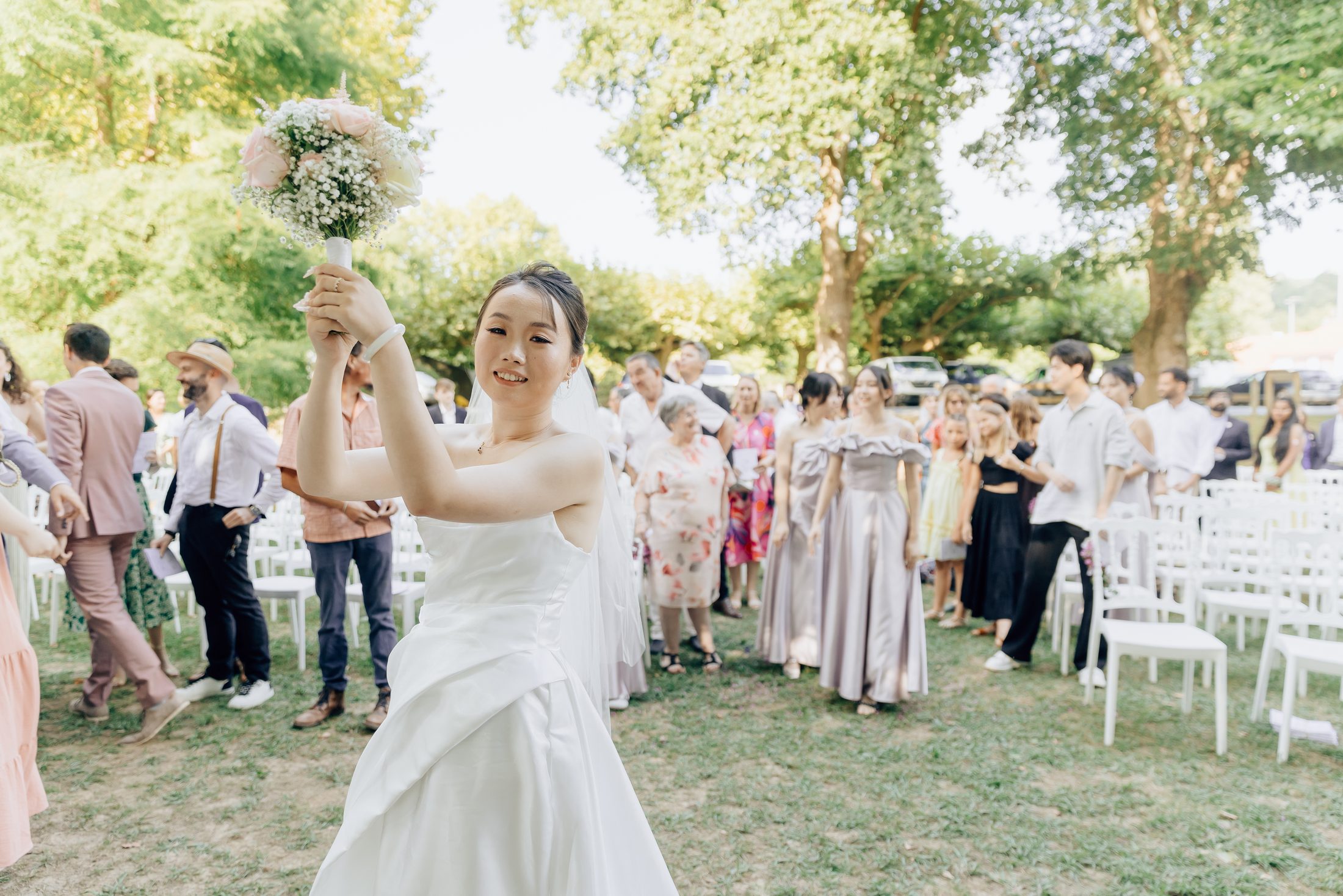 Mariage champêtre de Zhiyao et Benoit à La Bastide-Clairence au Pays Basque