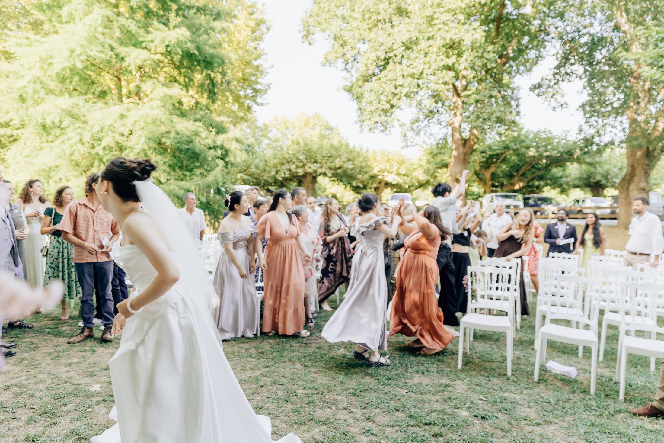 Mariage champêtre de Zhiyao et Benoit à La Bastide-Clairence au Pays Basque