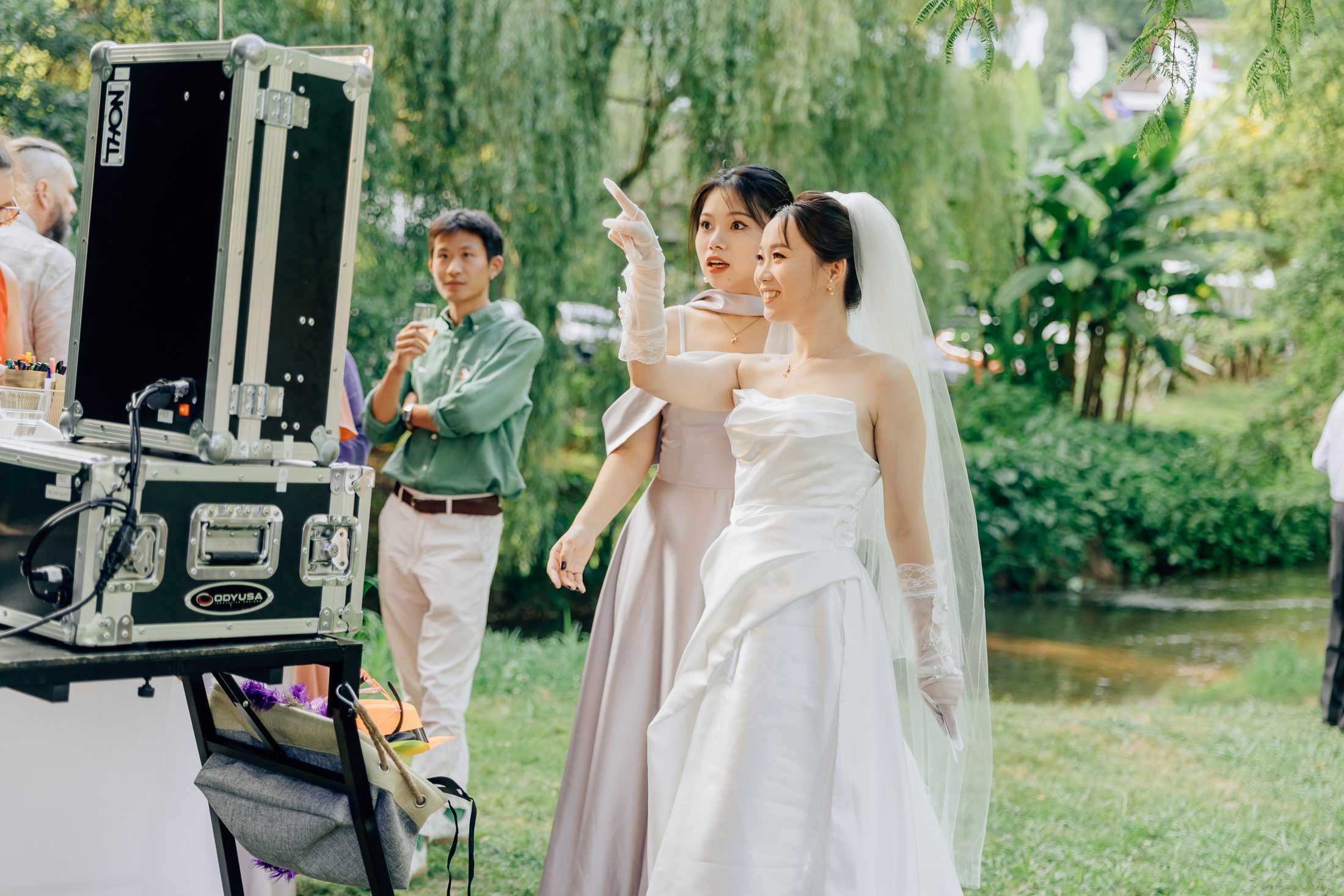Mariage champêtre de Zhiyao et Benoit à La Bastide-Clairence au Pays Basque