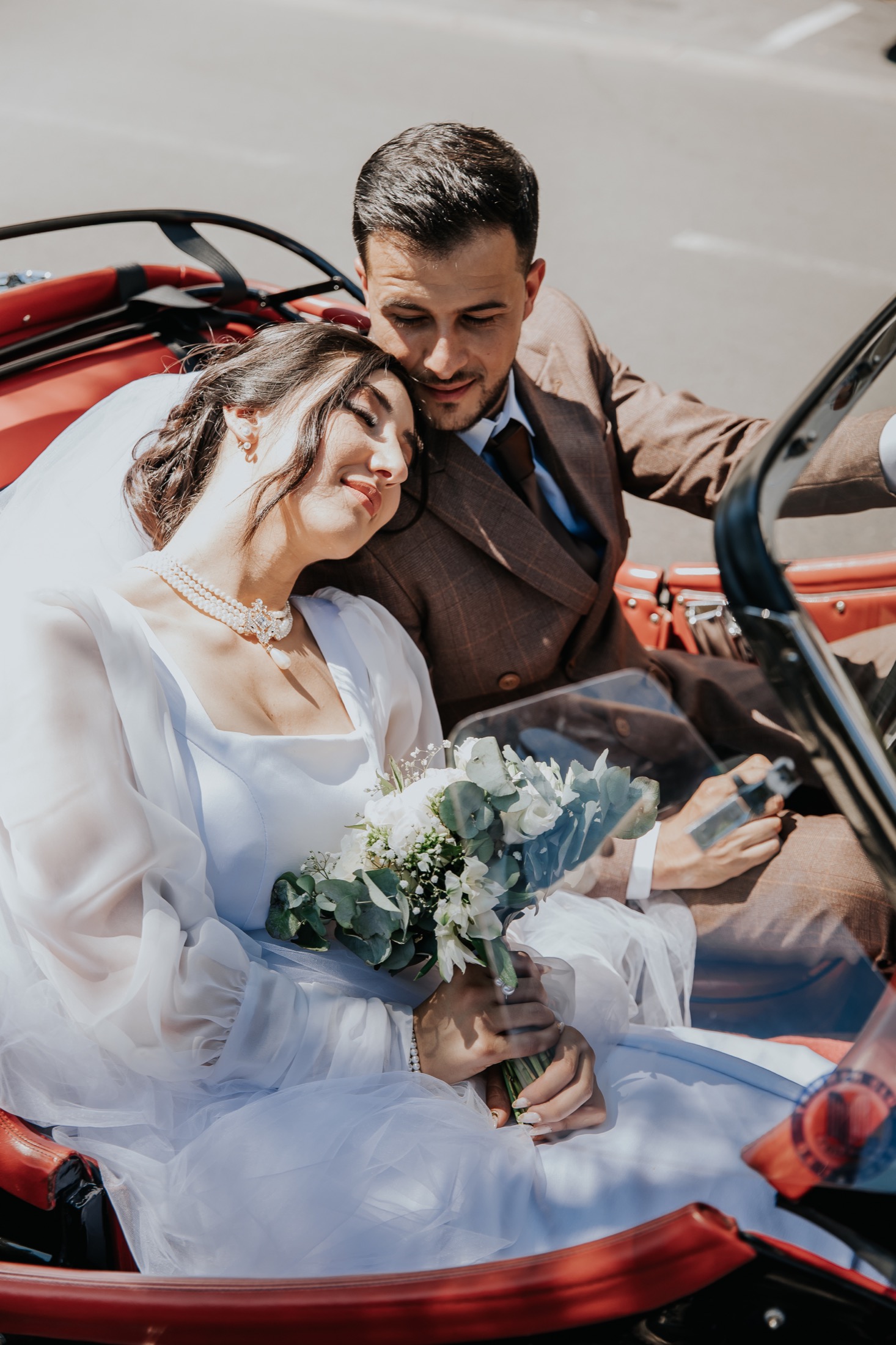 Portrait de mariée élégant - lumière douce et robe de mariage